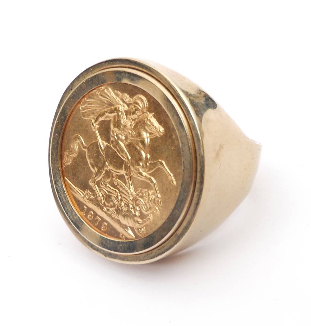 Elizabeth II gold sovereign, 1973, mounted in 9ct gold ring. at Whyte's Auctions