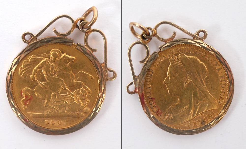 Victoria gold half sovereign, Old Head, 1901, mounted in 9ct gold pendant. at Whyte's Auctions