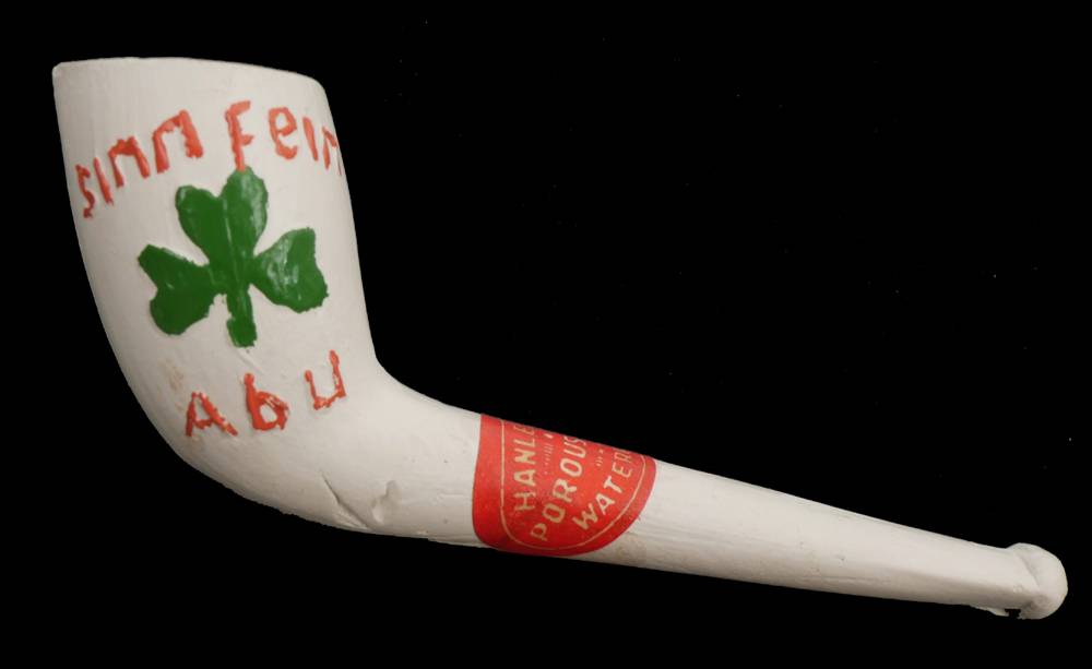 Early 20th century Sinn F�in Abu, clay pipe. at Whyte's Auctions