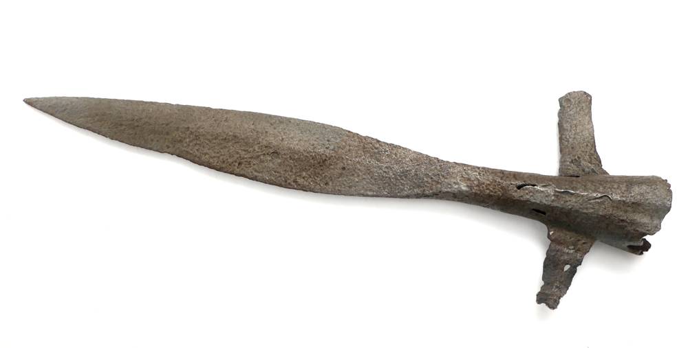 An iron lugspear or half-pike. at Whyte's Auctions
