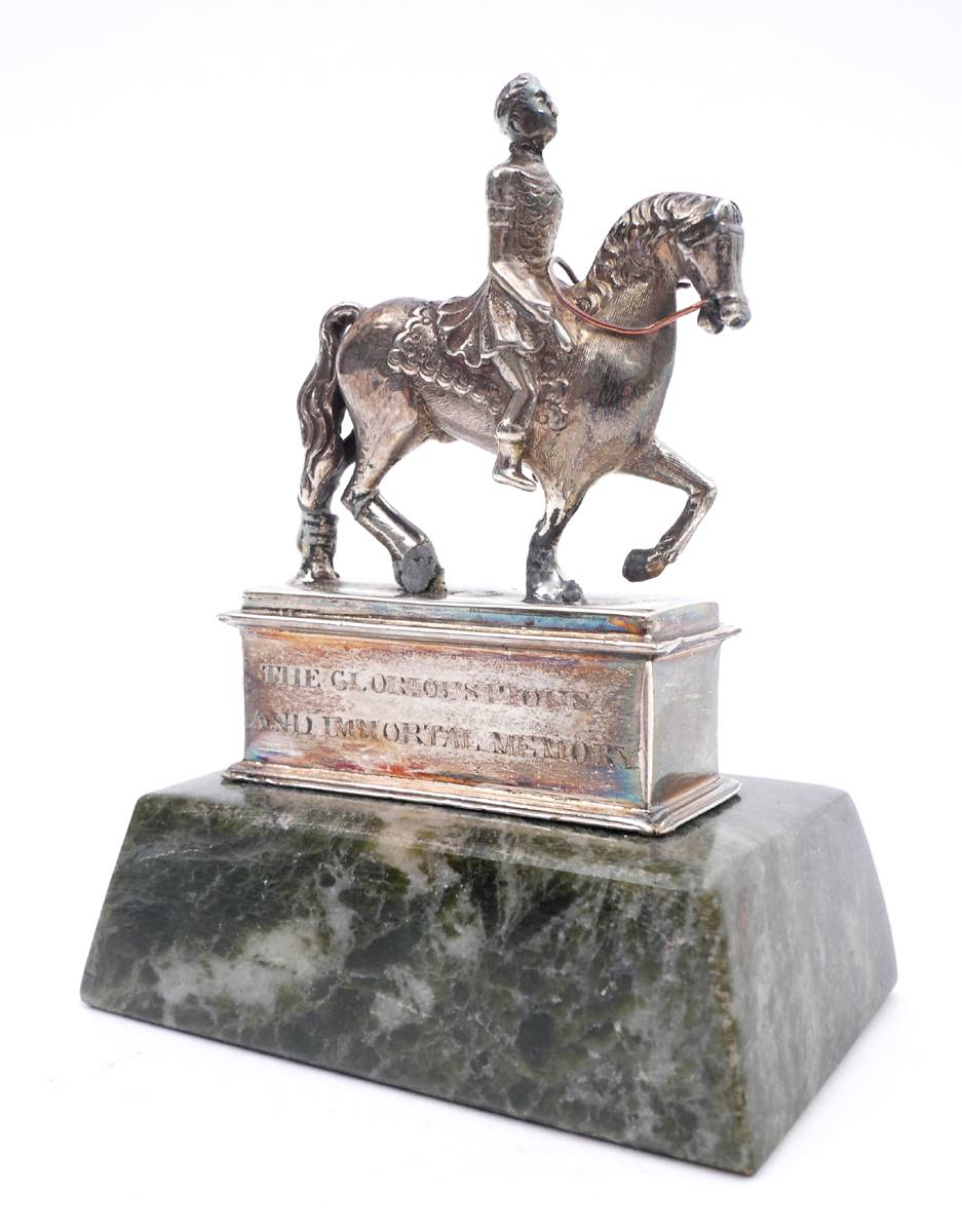 Irish silver miniature statue of William III. at Whyte's Auctions