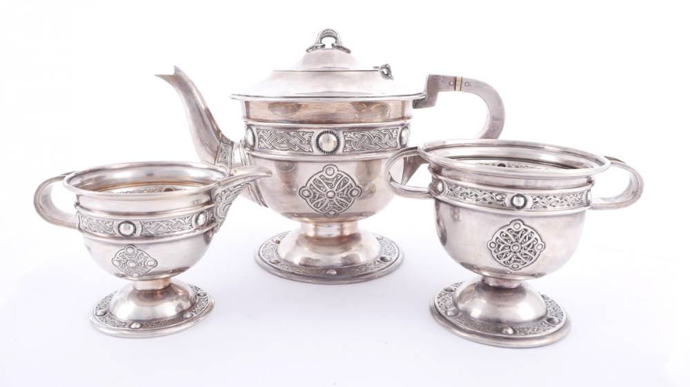 1936 Irish silver tea set gifted to Captain Michael W O'Reilly, GPO veteran on the occasion of his silver wedding anniversary at Whyte's Auctions