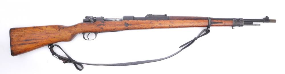 A Mauser Gewehr 98 bolt-action rifle. at Whyte's Auctions