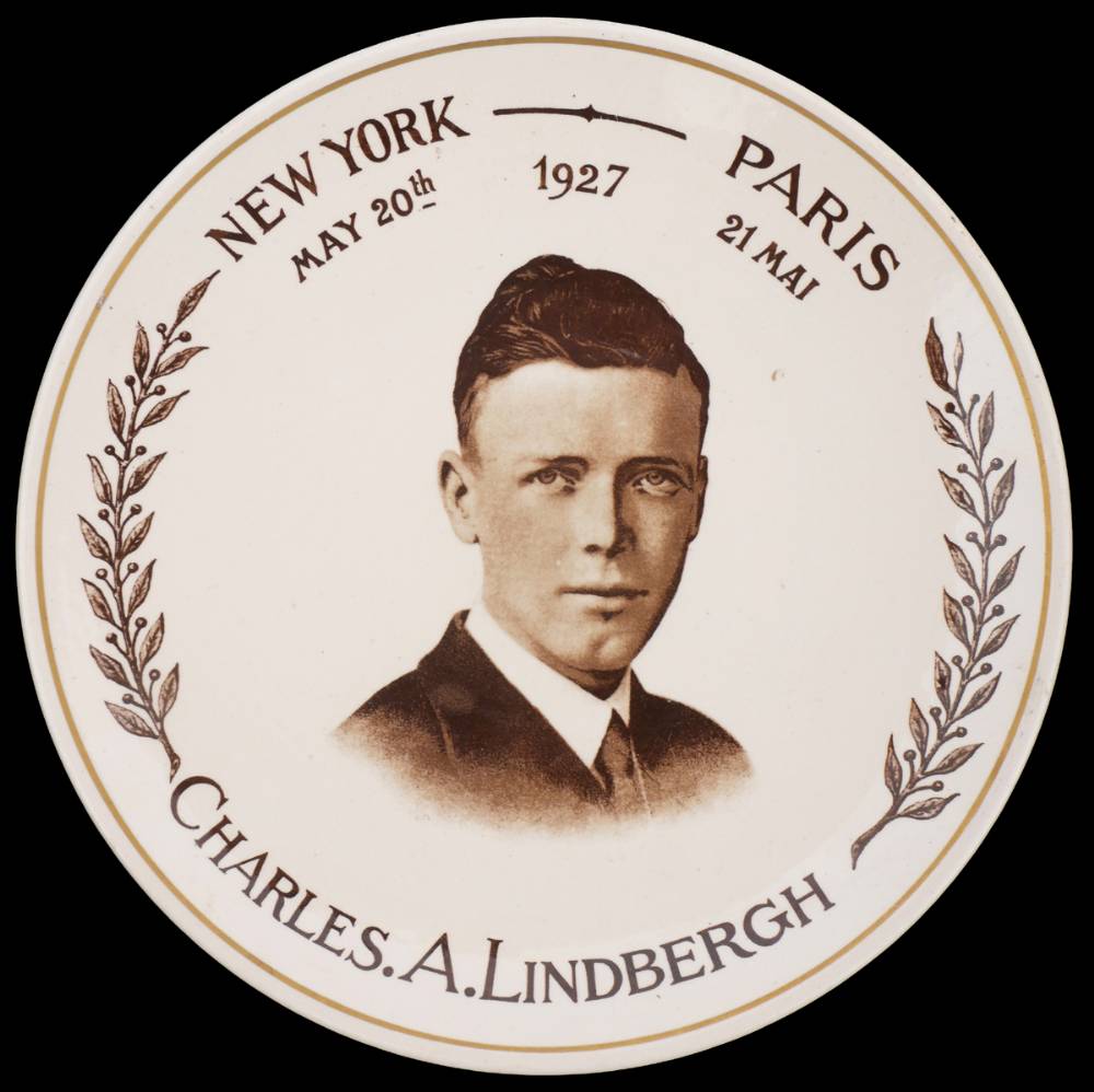 1927 (20-21 May) Charles Lindbergh commemorative plate. at Whyte's Auctions