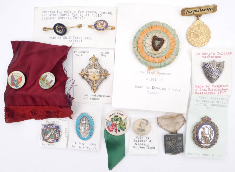 Badges: collection of mainly Irish, mostly 1900-1960 (80+) at Whyte's Auctions
