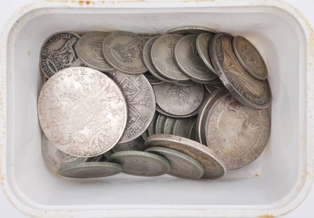 Mixed lot of silver including crowns. at Whyte's Auctions