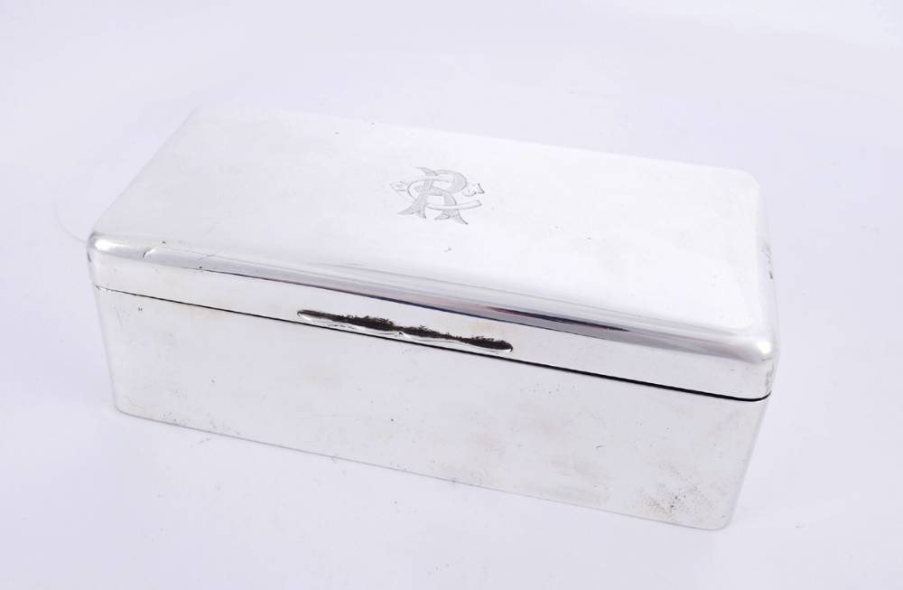 George V silver cigarette box. at Whyte's Auctions