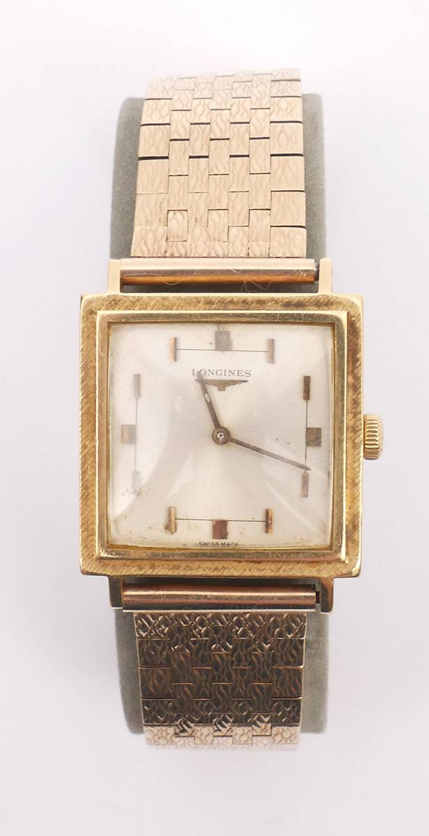 A Longines 18 carat gold gentleman's wristwatch. at Whyte's Auctions