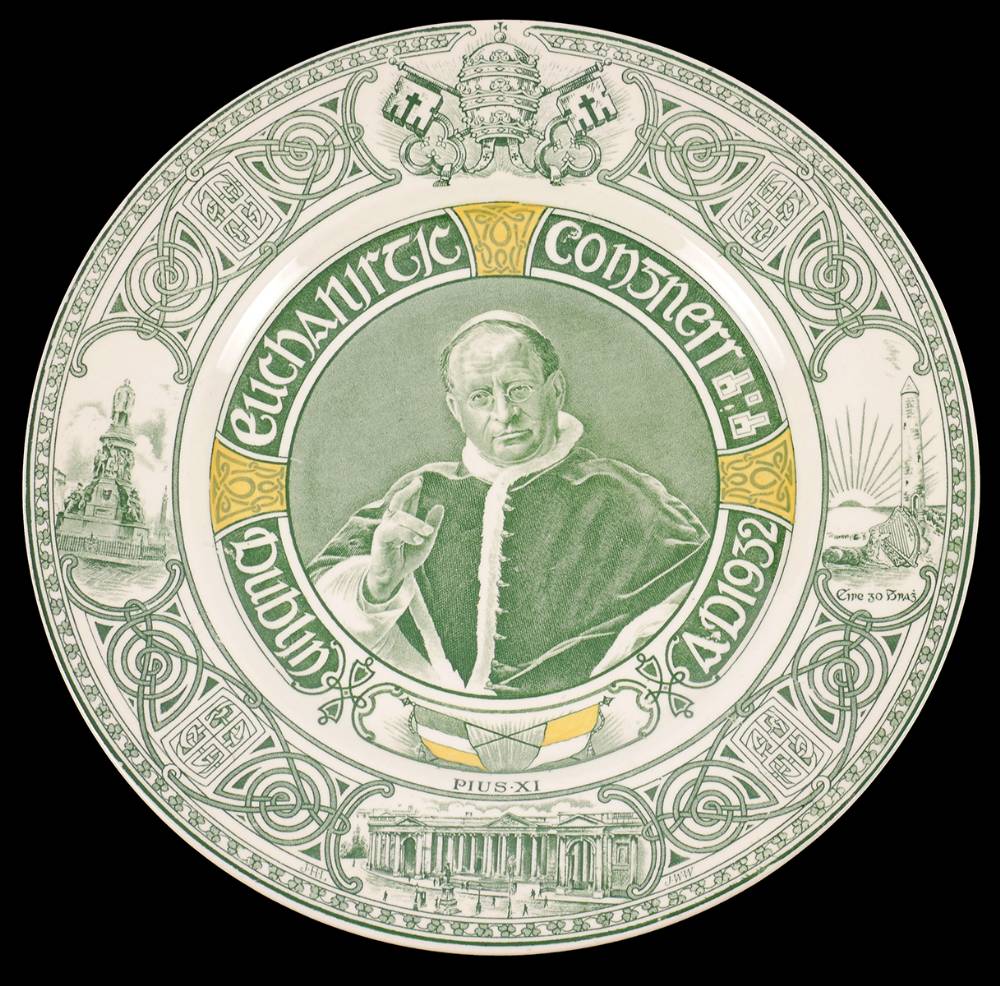 1932 Dublin Eucharistic Congress commemorative plate. at Whyte's Auctions