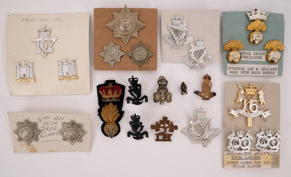Irish Regiments in the British Army - a collection of badges. (20) at Whyte's Auctions
