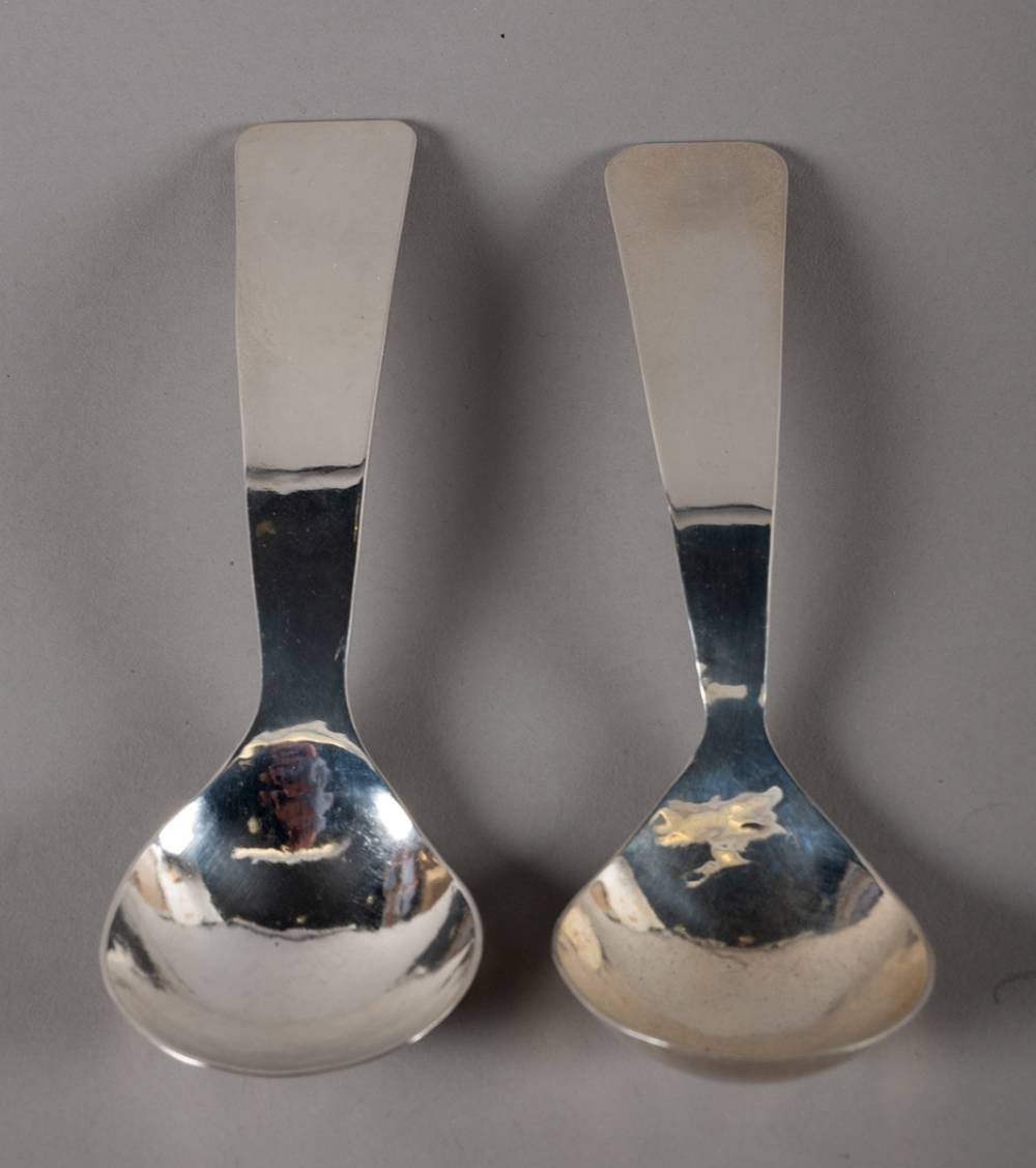 IRISH SILVER LARGE SPOONS 2016 (2) by P�draig � Math�na (1925-2019) at Whyte's Auctions