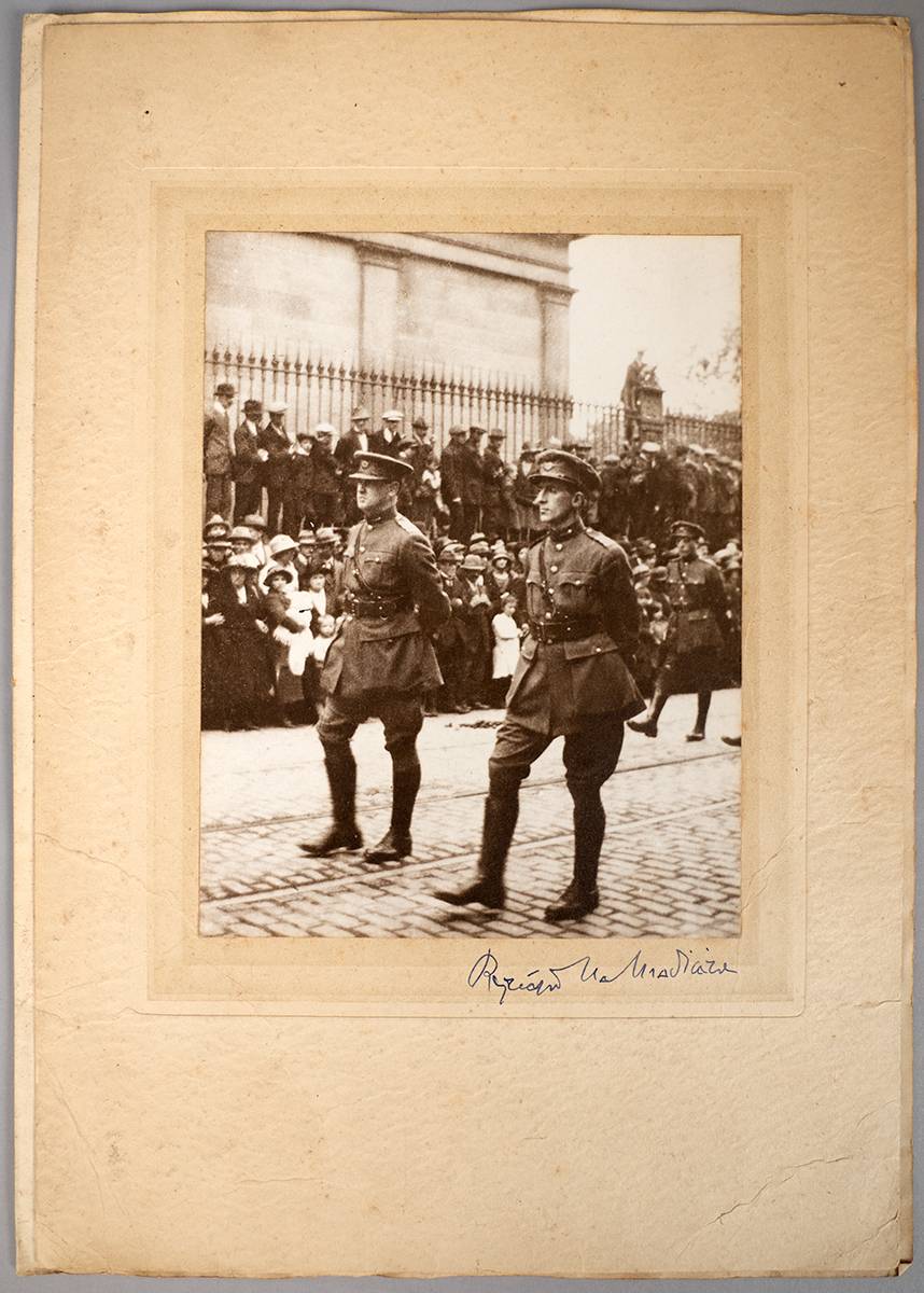 1922 (16 August). Photograph of  General Michael Collins and General Richard Mulcahy at Arthur Griffith's funeral, signed by Mulcahy. at Whyte's Auctions