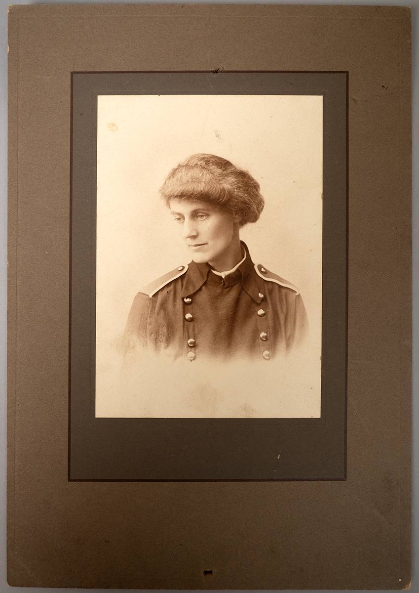 1916. Photograph of Countess Markievicz by A. H. Poole, Waterford. at Whyte's Auctions
