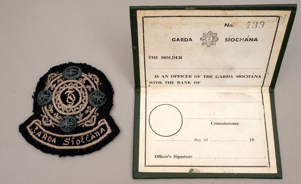 1930s Garda Sochna Inspector's rank marking and a registration card. at Whyte's Auctions