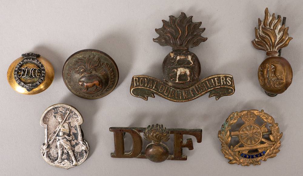 Circa 1896-1922. Royal Dublin Fusiliers Officers bi-metal cap badge  and a range of others. (6) at Whyte's Auctions