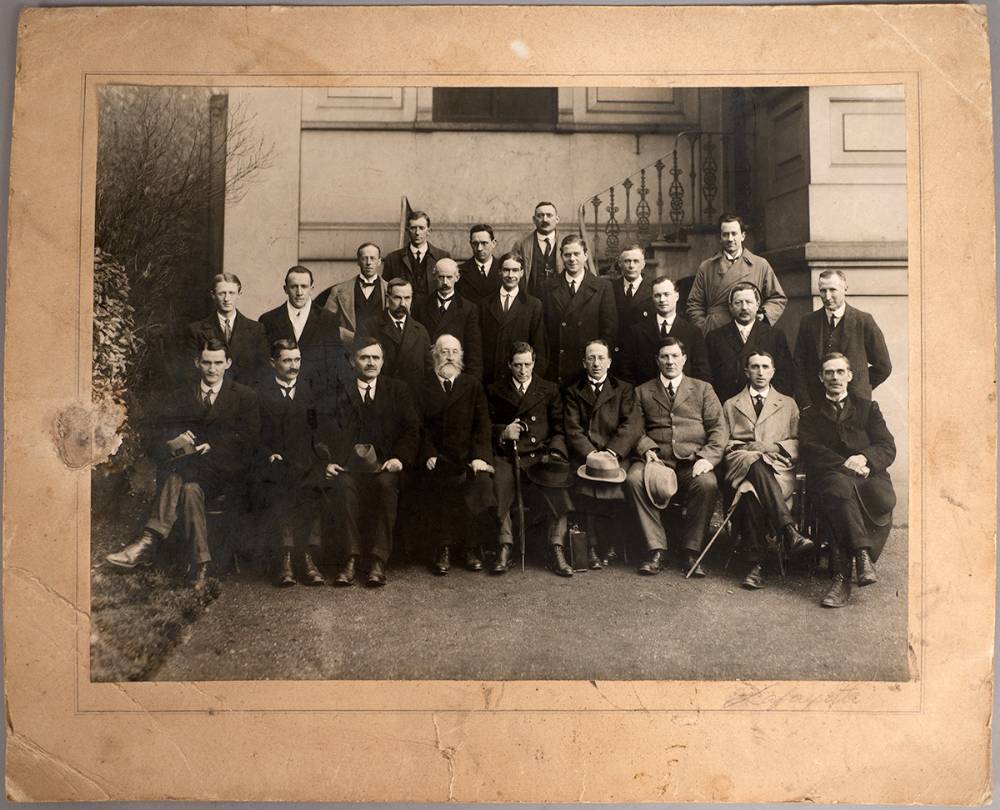 1919. Original photograph of members of the First Dil. at Whyte's Auctions